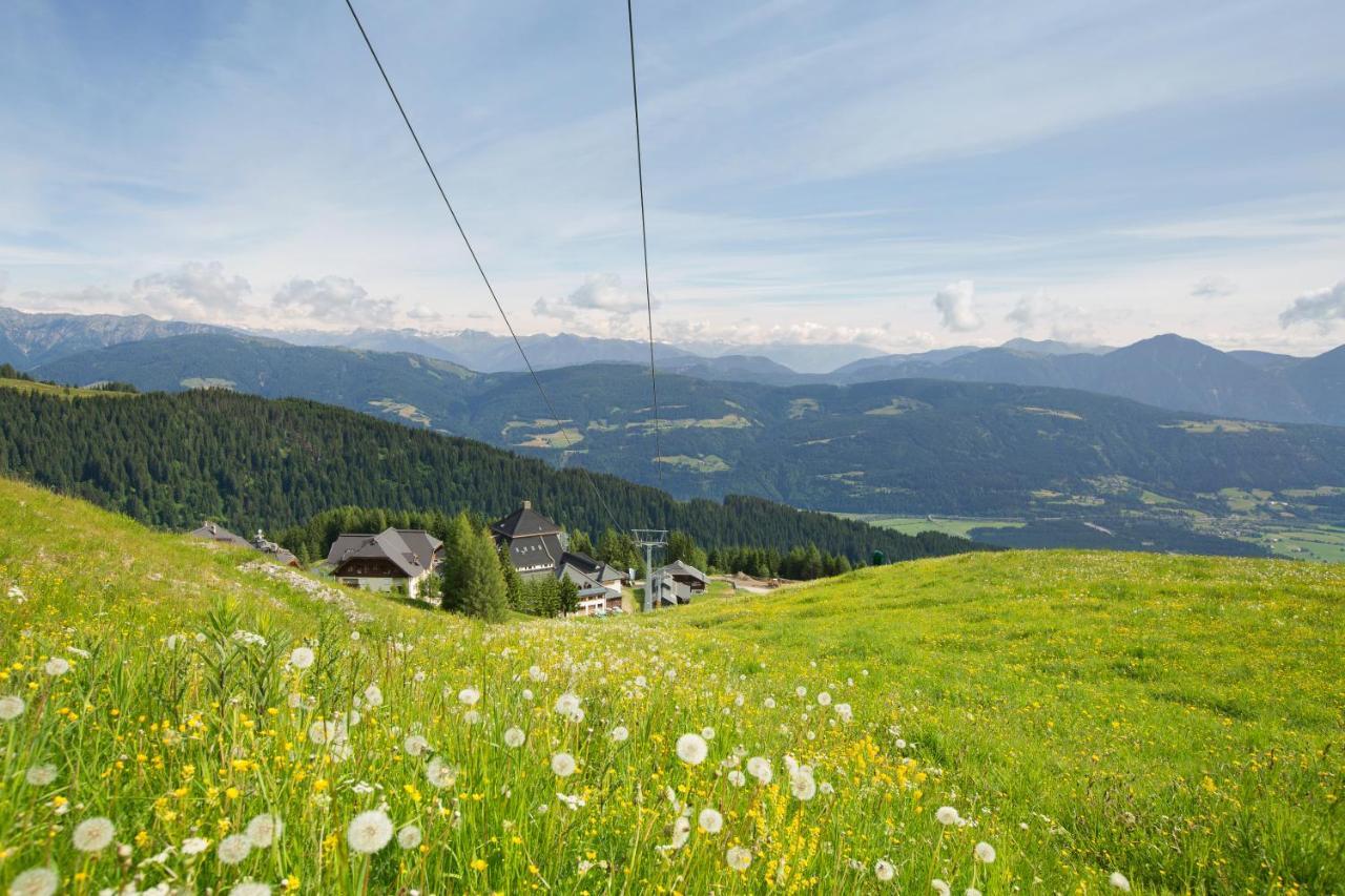 Hotel Robinson Schlanitzen Alm - Hermagor Extérieur photo